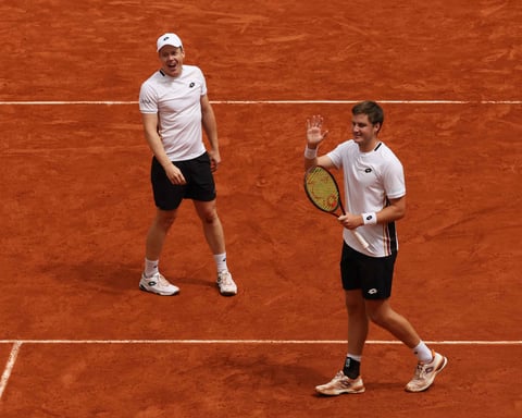 Henry Patten and Harri Heliovaara celebrate reaching the Roland Garros 2026 men's doubles final