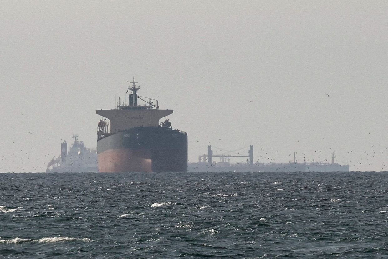 Cargo ships in the Gulf near the Strait of Hormuz ahead of the Iran-US MOU signing in Geneva, June 2026