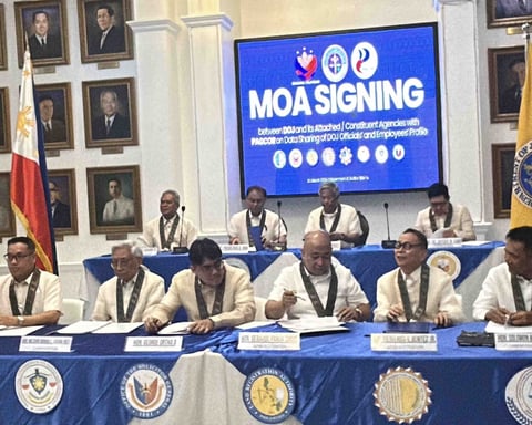 DOJ and PAGCOR officials sign memorandum of agreement to restrict government employees from casinos in the Philippines