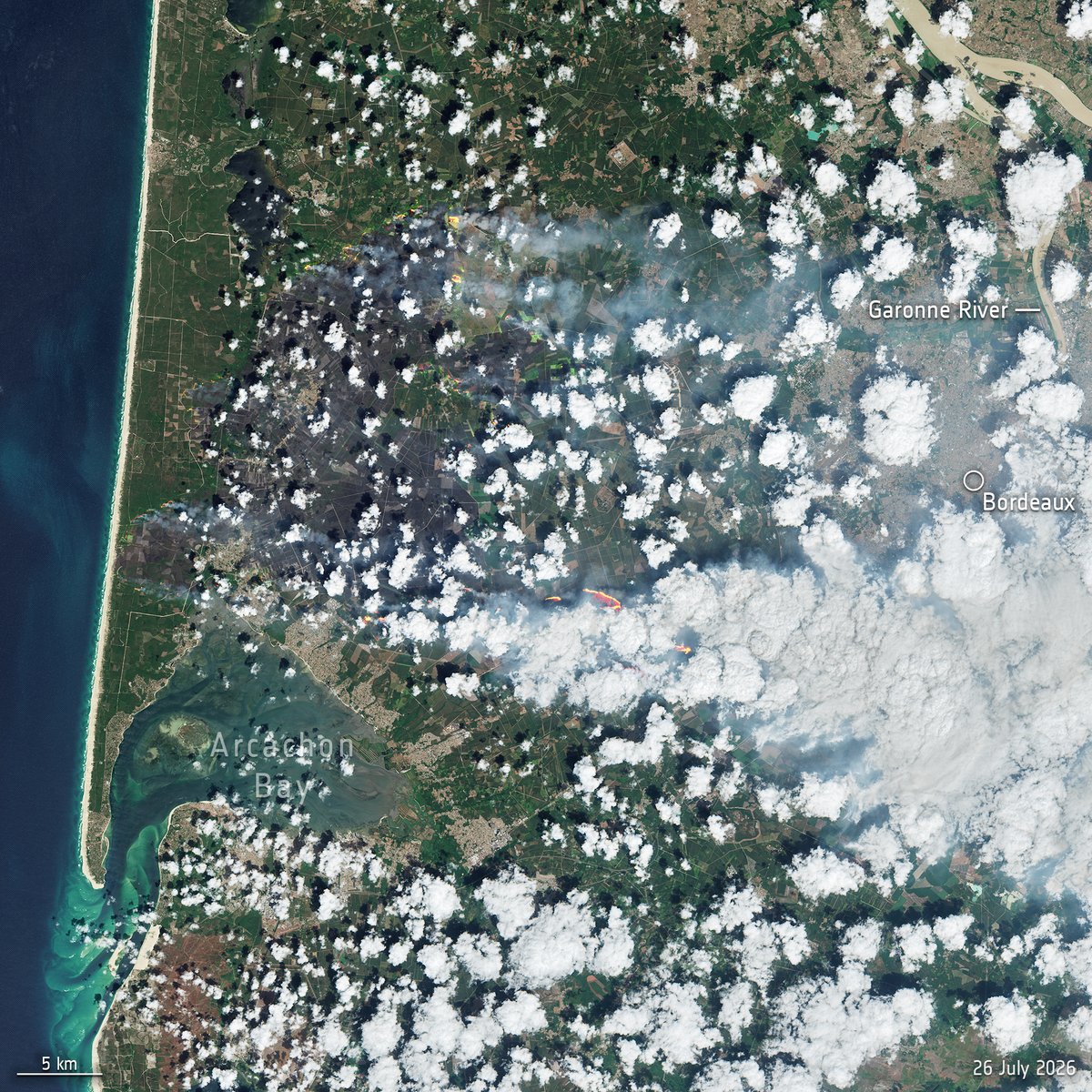 ESA satellite image showing active wildfires burning near Bordeaux France in July 2026