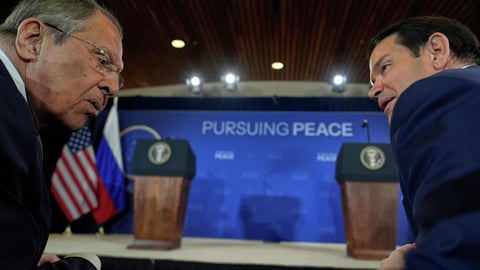 Russian Foreign Minister Sergey Lavrov and US Secretary of State Marco Rubio at ASEAN Manila bilateral meeting