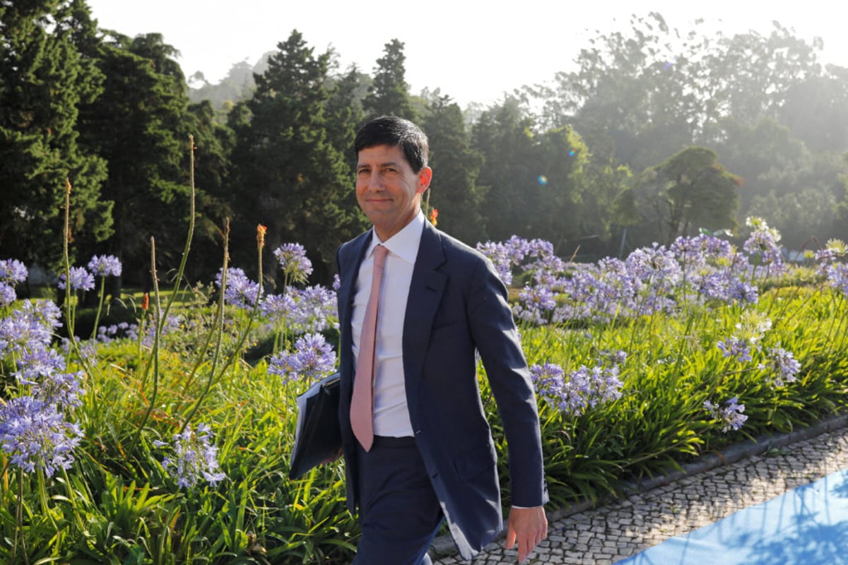 Federal Reserve Chair Kevin Warsh speaks at the ECB Forum in Sintra, Portugal, June 2026