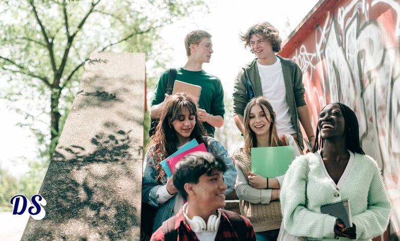 Future Leaders and Achievement Scholarships 2026 at University of Arkansas