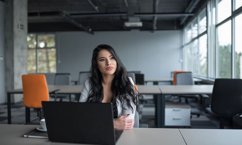 Australia Makes It Easier for Work-Eligible Migrants and Visitors to Apply for a TFN Online