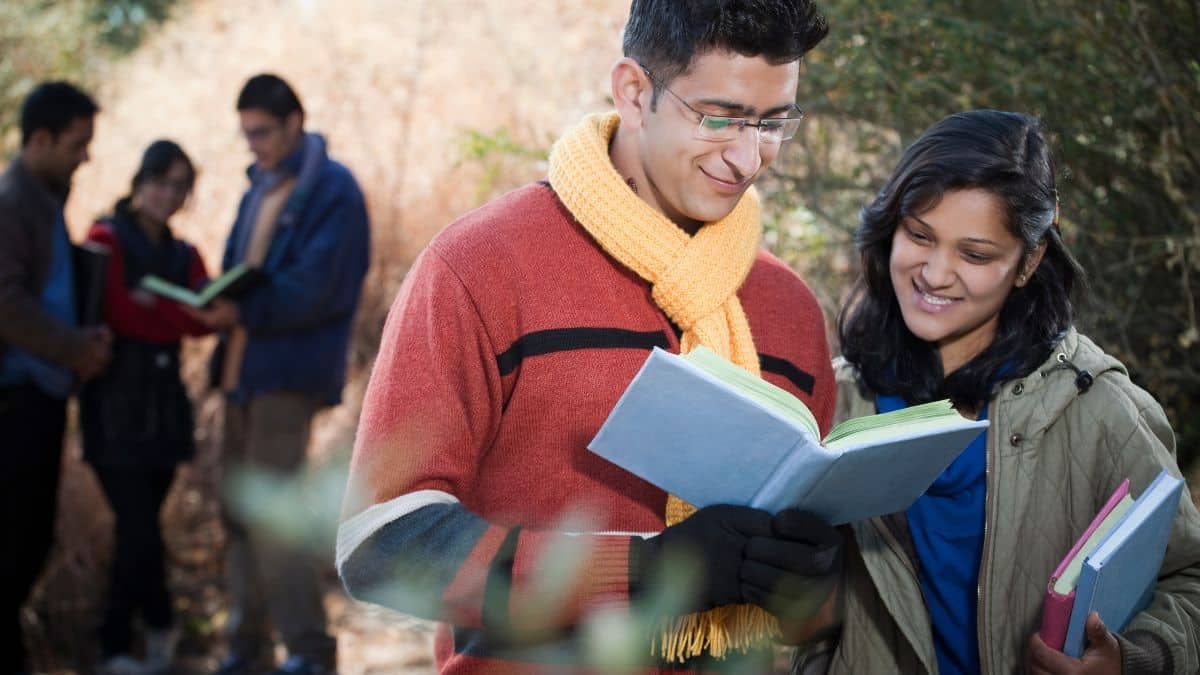 NUS Industrial PhD Scholarship 2025 for International Students