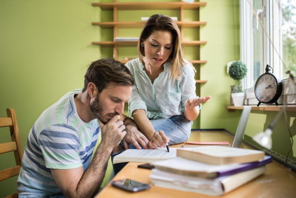 New Zealand Visitor Visa VS NZeTA - Apply for Right One in 2025