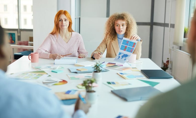 Canada and USA Work Permits Comparison - Currently Accepting Applications in 2025