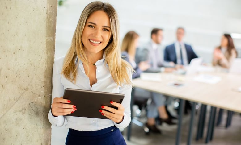 10 Less Competitive Side Hustles Without Experience Requirement