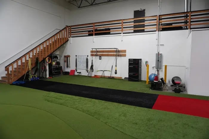 Gym & warmup area