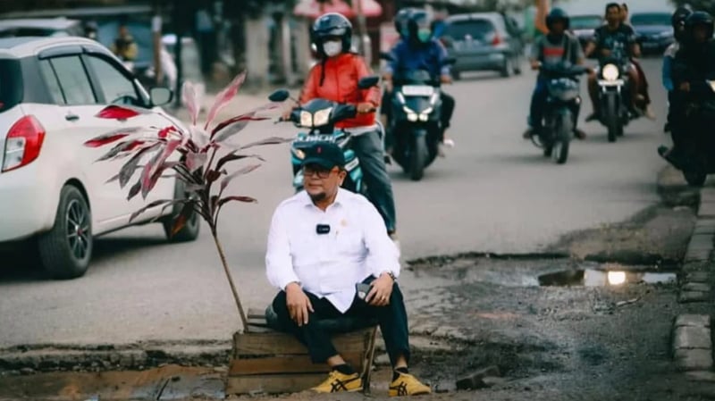 Wakil Ketua DPRD DKI: Perbaikan Harus Bermanfaat. Jangan Ada Lagi Jalan Rusak, Zalim Itu!