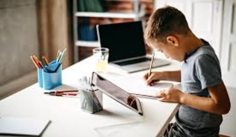 Apa Itu Over-Scheduling pada Anak? Dampaknya Nyata dan Sering Diremehkan