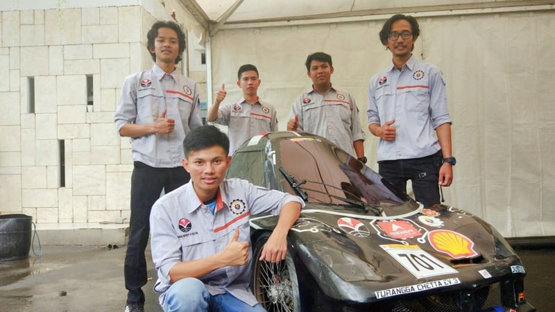 SEJARAH MOBIL LISTRIK INDONESIA: MEMANG TINGGAL SEJARAH