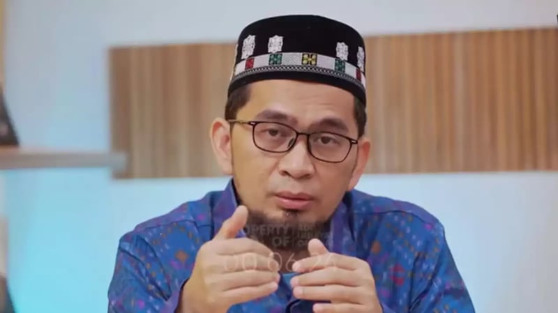 Ustaz Adi Hidayat Serukan Taubat Nasional: Musibah & Bencana Alam adalah Alarm dari Allah!