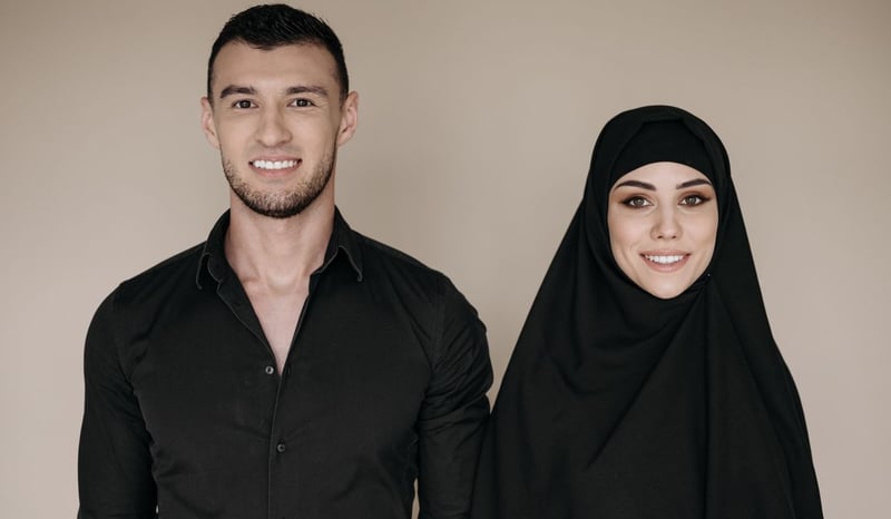 Sudah Khitbah, Kok Masih Haram Berduaan?