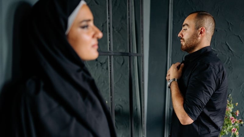 Kenali Parenting Fatigue dan Cara Mengatasinya Menurut Ustaz Adi Hidayat