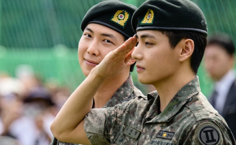 Fikih Kontemporer Soroti Dilema Oplas Militer Gen Z Korea