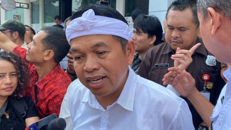 KDM Murka, Suruh Polisi Ganyang Preman Palang Pintu Kereta! Ini Baru Pemimpin Melawan
