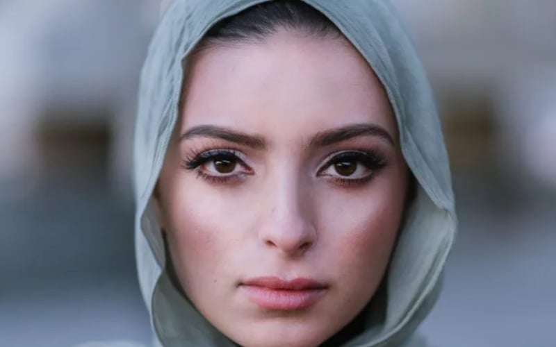 Mengenal Noor Tagouri, Jurnalis Berhijab Inspiratif Asal Amerika