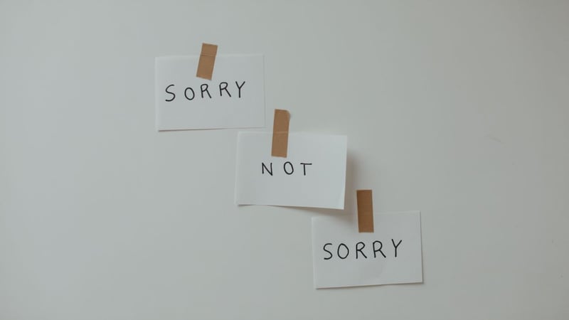 Kenali Red Flags Toxic Relationship Sebelum Terperangkap