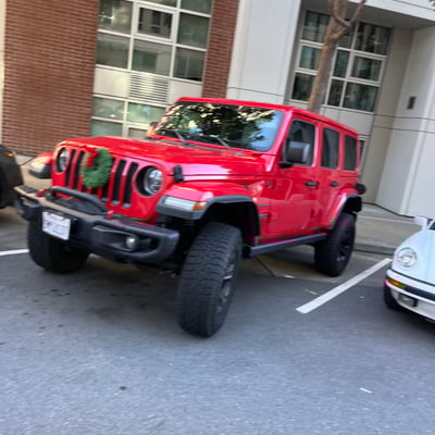 License plate: 9WYA037,  State: CA