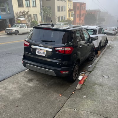 License plate: 9RGC601, State: CA