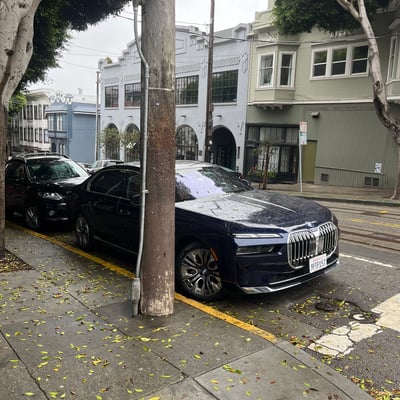 License plate: 9PTP157, State: CA