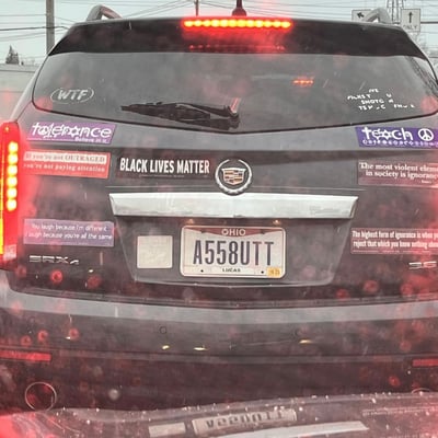 License plate: A558UTT,  State: OH