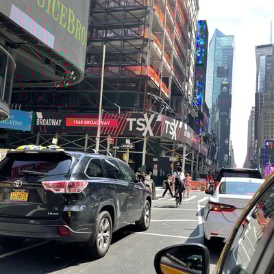 License plate: T676671C, State: NY