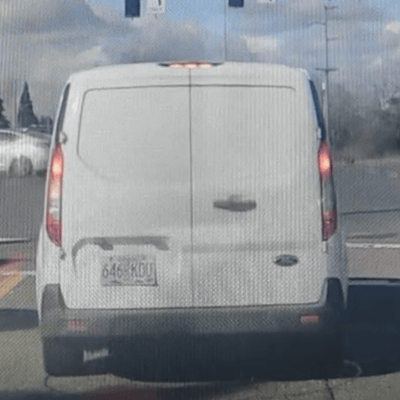 License plate: 646KDU, State: OR