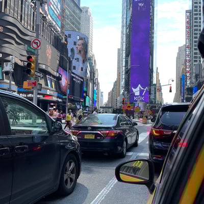 License plate: T676195C, State: NY