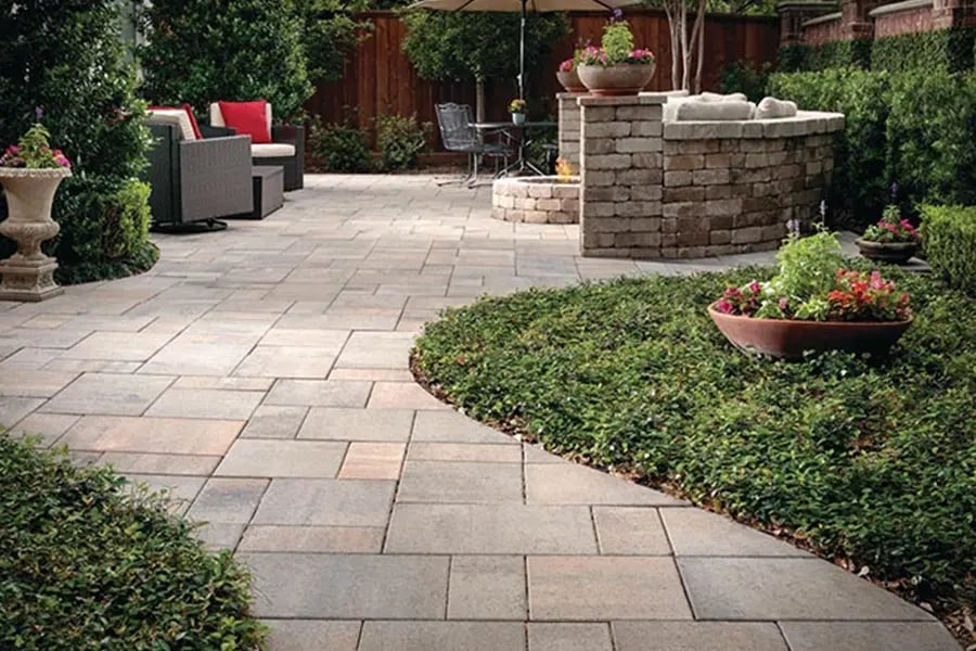 Belden Pavers & Stones: Installation, Repairs, Driveways, Entryways, Fire Pits, Pool Decks, Drainage, Retaining Walls, Decorative Walls, Natural Stones, Cultured Stones.