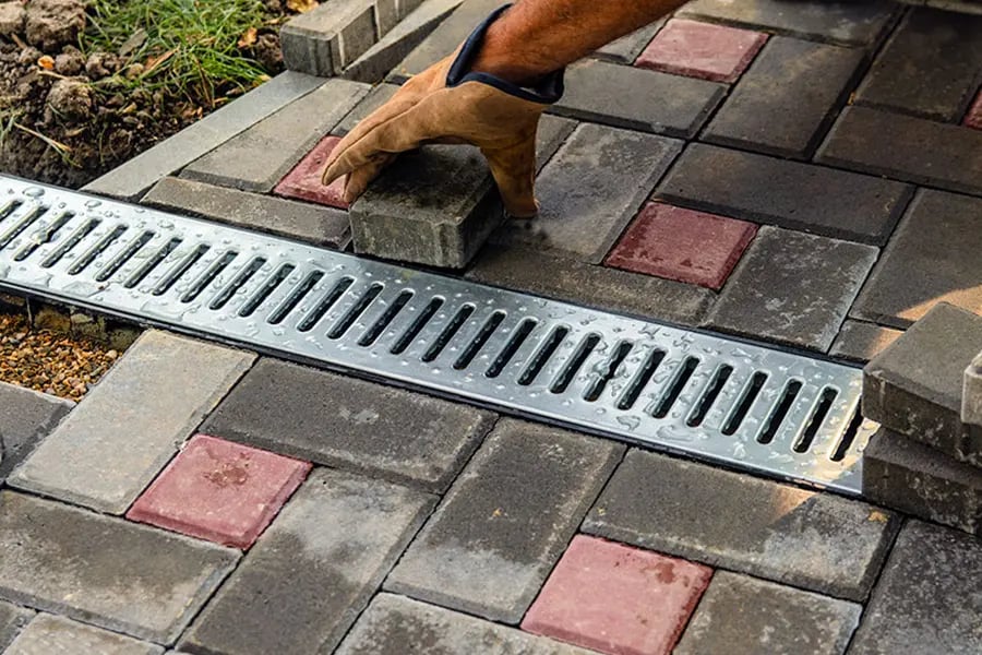 Belden Pavers & Stones: Installation, Repairs, Driveways, Entryways, Fire Pits, Pool Decks, Drainage, Retaining Walls, Decorative Walls, Natural Stones, Cultured Stones.