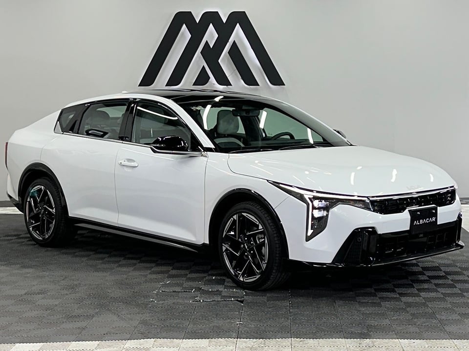 2026 Kia K4