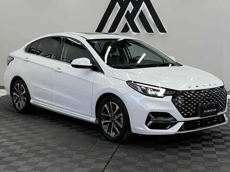 2024 Omoda Omoda O5