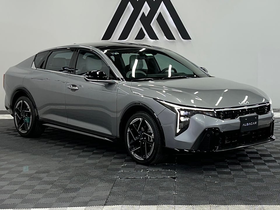 2026 Kia K4