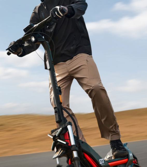 La trottinette électrique qui cartonne : Ninebot ZT3 Pro E