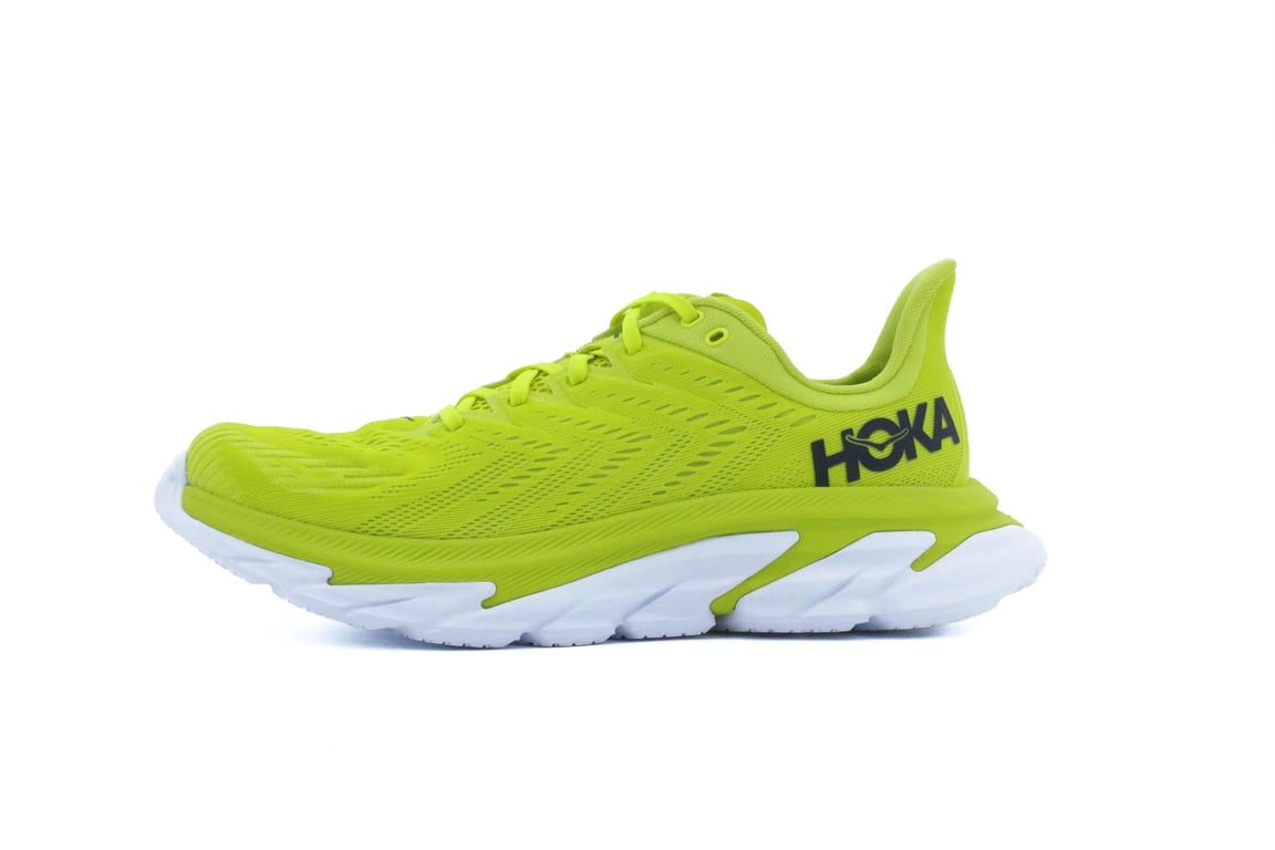 ひろおむ様　HOKA ONE ONE クリフトンエッジ　ネオンイエロー　27cm ひろおむ様 HOKA ONE ONE クリフトンエッジ ネオンイエロー 27cm