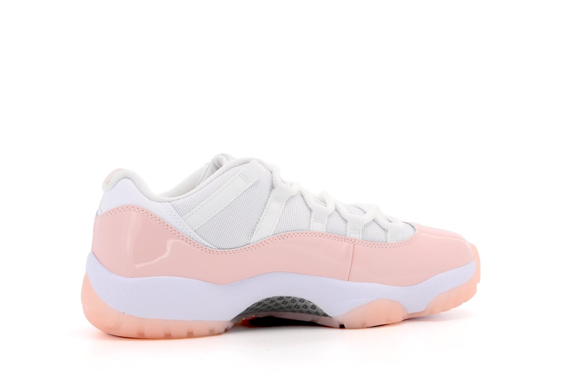 WMNS) Air Jordan 11 Retro Low 'Legend Pink' AH7860-160
