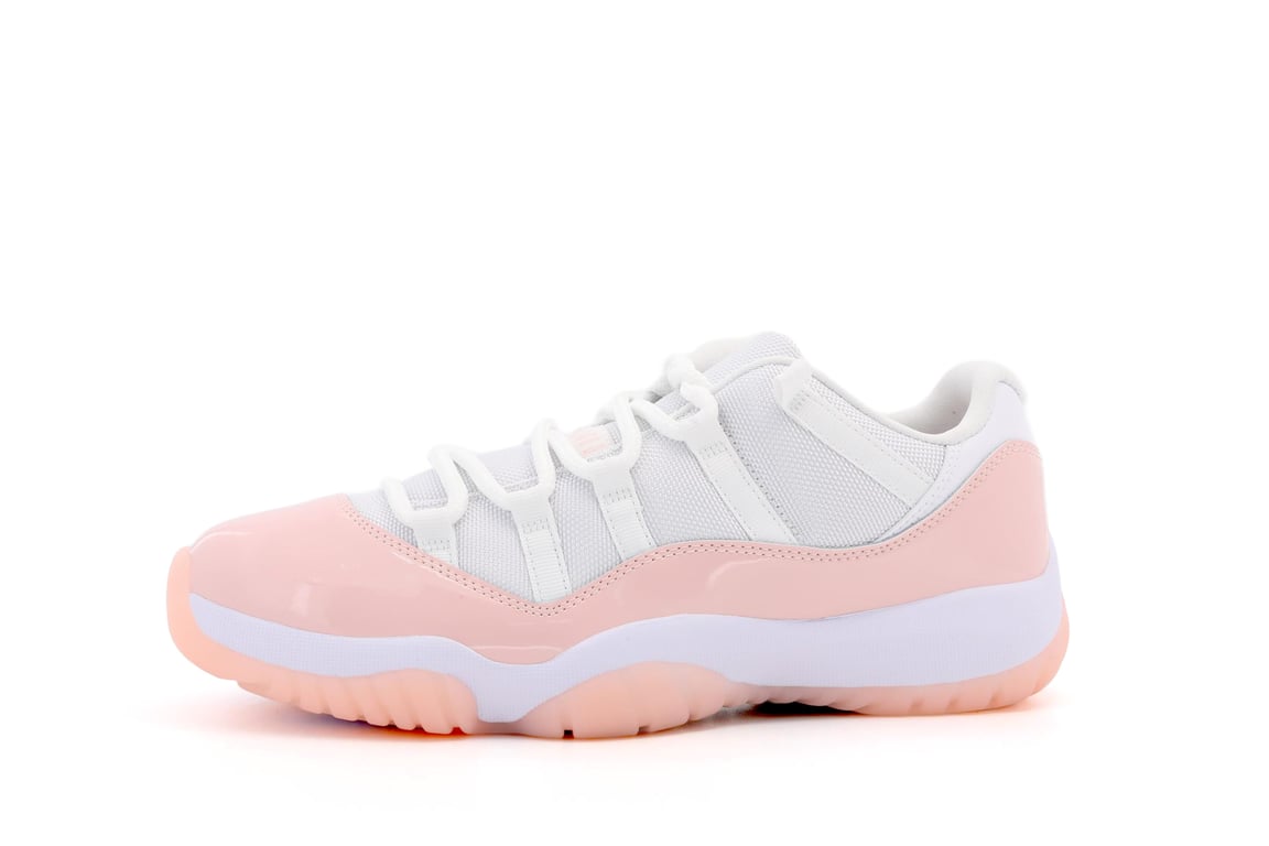 WMNS) Air Jordan 11 Retro Low 'Legend Pink' AH7860-160