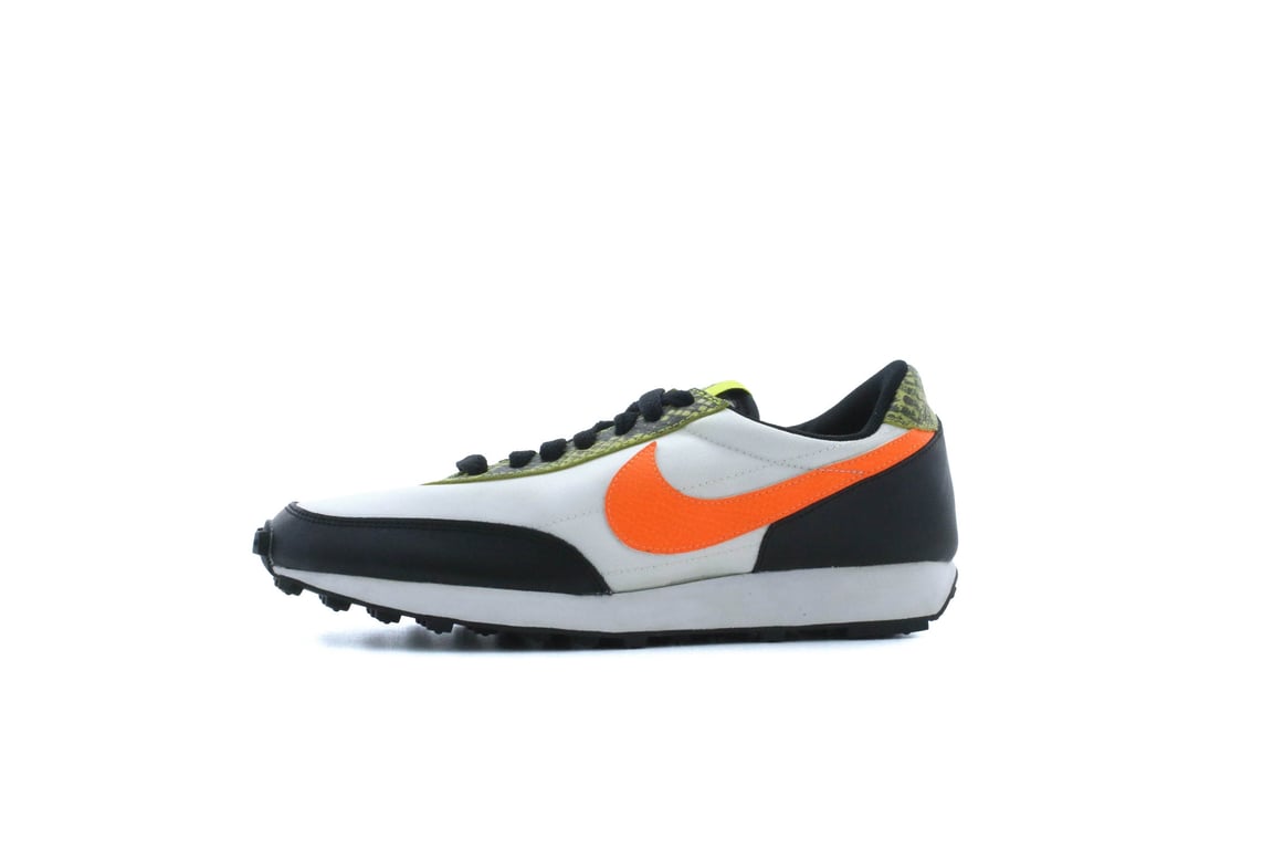 WMNS) Nike Daybreak QS 'Dynamic Yellow' CQ7620-001