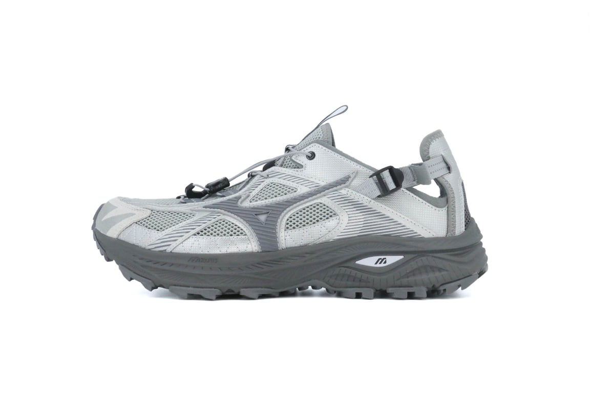 Mizuno Men's Grey/Silver Racer Trail Se ' ' D1gh241906