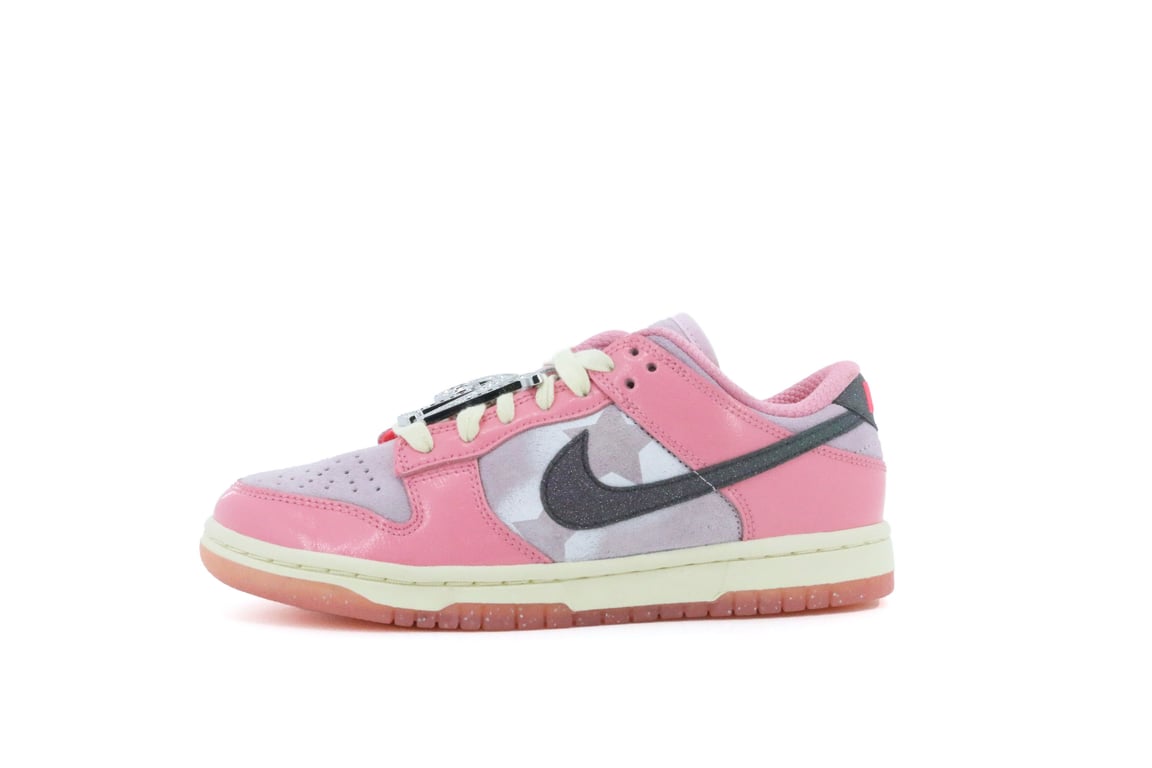 WMNS) Nike Dunk Low 'Barbie' FN8927-621
