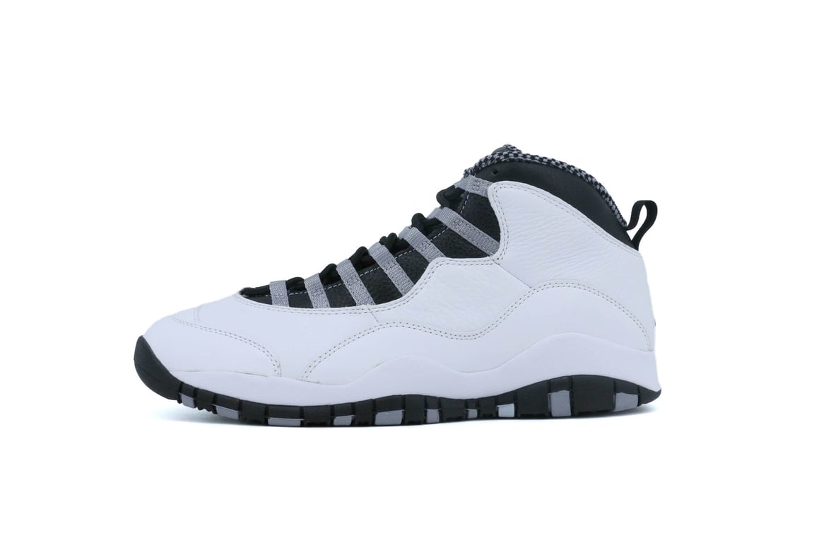 Air Jordan 10 Retro ホワイト/ブラック　サイズ28 Jordan Air Jordan 10 Retro - HJ6779-104 | SNS - SNEAKERSNSTUFF