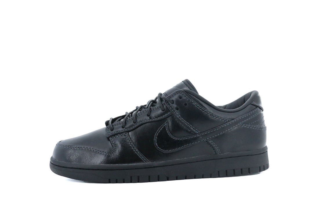 Nike Dunk Low Premium 'All Black' IQ3342-001
