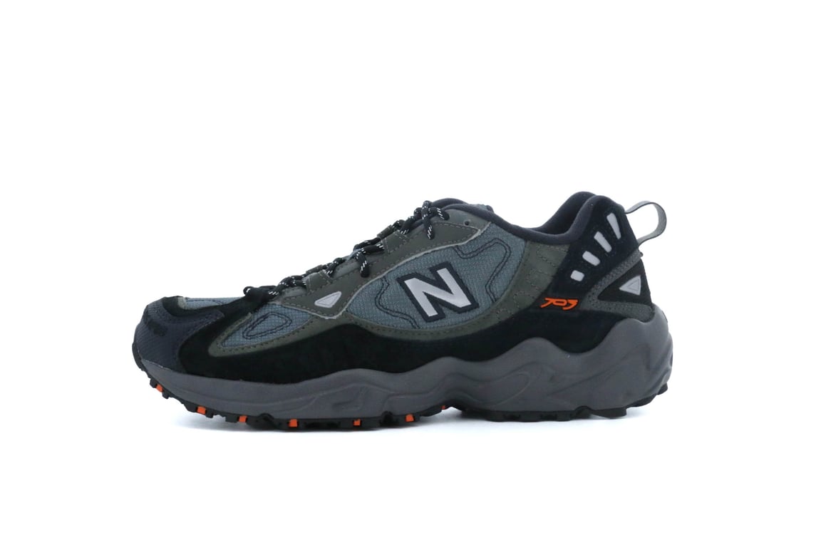 ブラック36 New Balance 740 | Aritzia US