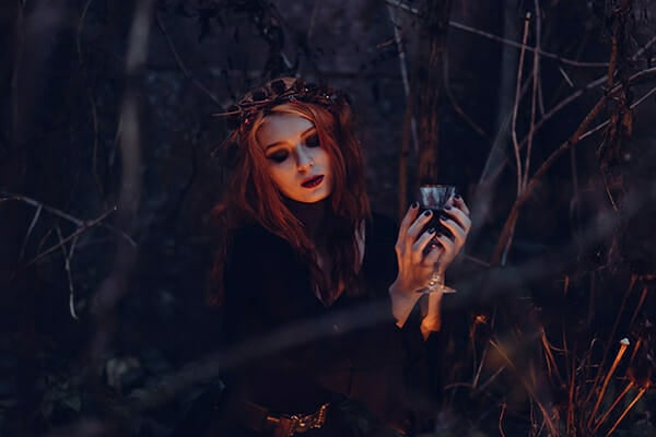 Halloween Photography Tips by iPhotography.com