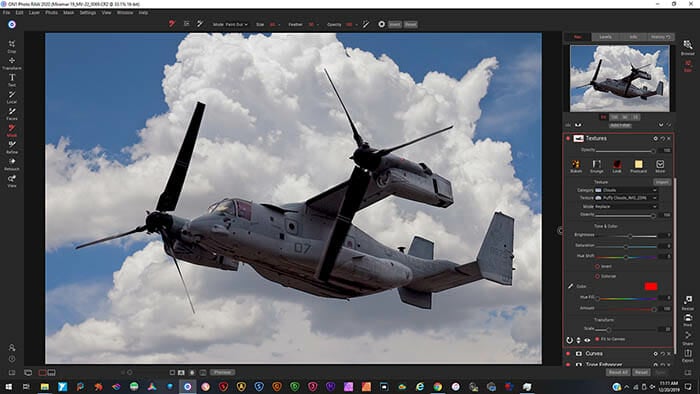 Aviation Photography Tutorial from iPhotography.com