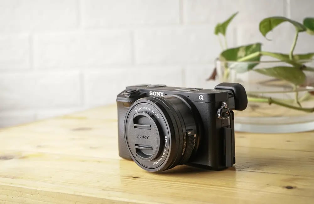 Sony A6000