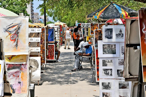 How to Make Money as a Photography by iPhotography.com