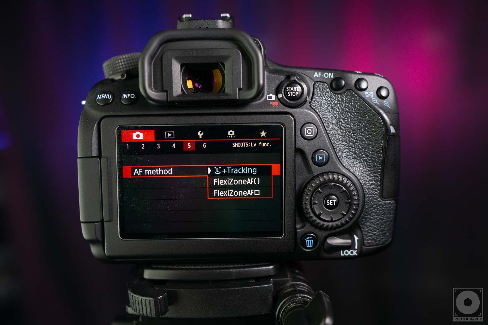 DSLR Camera Canon 80D Tracking AF